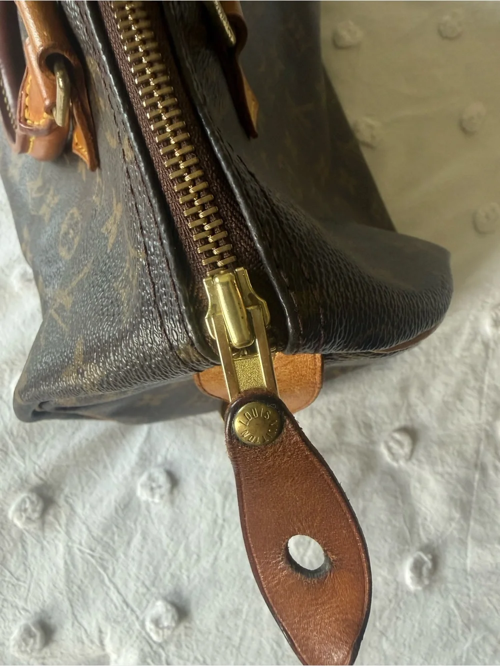 Louis Vuitton Monogram Vintage Speedy 30 Bag